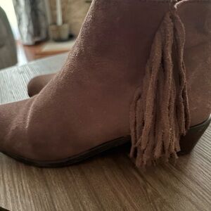 Steve Madden Brown Suede Ankle Booties with Fringe